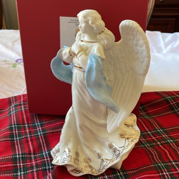 Lenox First Blessing Nativity Angel of Hope porcelain with box - Picture 8 of 8